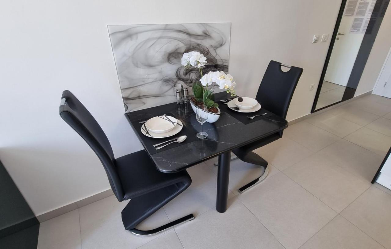 Bartol Luxury Apartments Krk Croatia, With Own Hot Tub - Whirlpool Krk Town Exterior foto